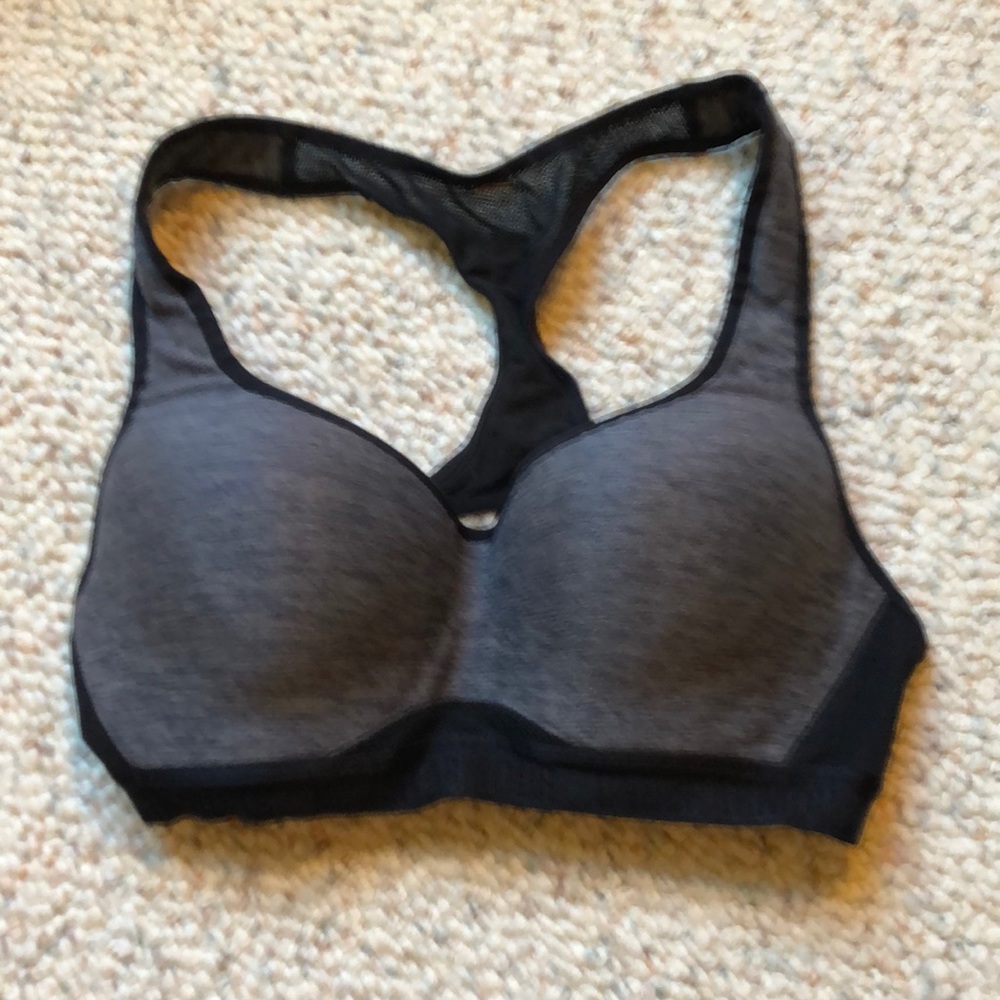 High impact sport bra 32C